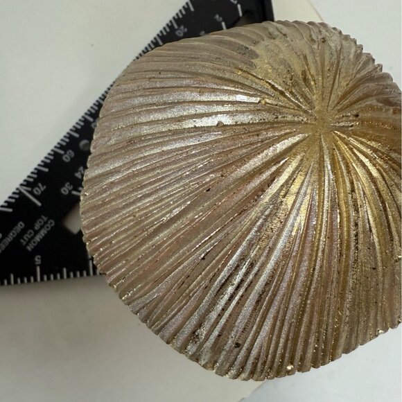 Retro Style Mushroom Figurine Set Golden Glitter Cap Fairy Garden Wood Resin - Picture 10 of 14